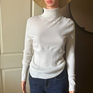 White House Black Market Cream Turtleneck Sweater